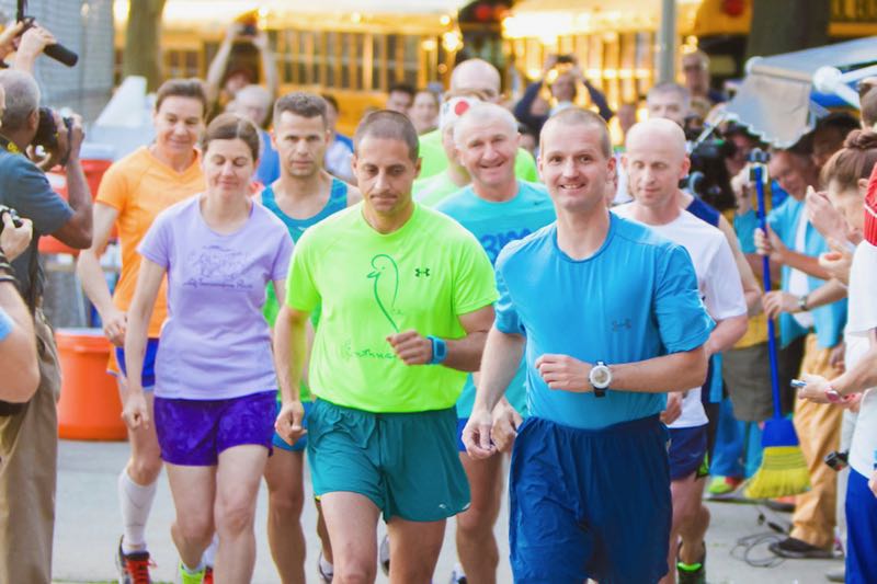 Outside Magazine Reviews Documentary Film, 3100: Run and Become